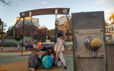 Àrea de jocs infantils de la plaça de la Creu Alta | Pere Gallifa